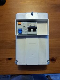 Pojistkové skříňka Dometic- nová