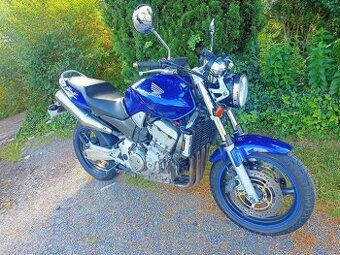 Honda Hornet 900F