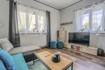 Zděný byt 2+kk, po kompletní rekonstrukci, OV, Trutnov - Kry