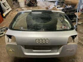zadní víko Audi A6 Avant model 4F