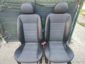 Mercedes A w169 kožené sedačky interiér