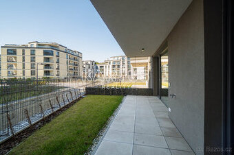 Pronájem bytu 4+KK (114m²) s předzahrádkou v novostavbě na u