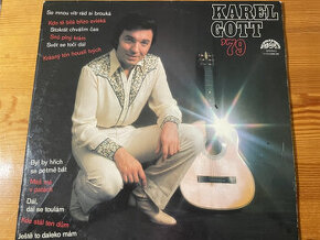 16 ks Desek LP Karel Gott