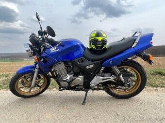 Honda CB 500 25 kw, otevřená na 43 kw