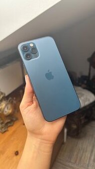 Modrý iPhone 12 pro - 1