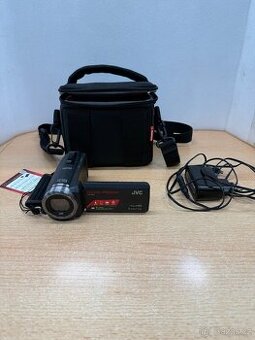 Prodam kameru JVC Ecerio - 1
