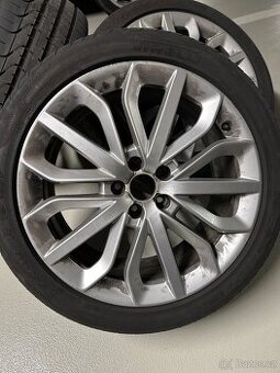 255/45/19 Audi A6 c7