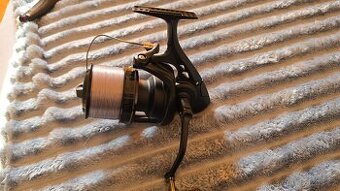 Naviják Okuma Custom Black CB - 80
