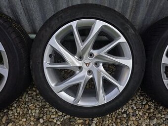 5x112 R18 Seat Cupra Formentor 245/45 R18 - 1
