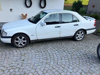 Mercedes-Benz C180 Sport