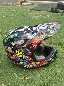 Helma dětská na motokros