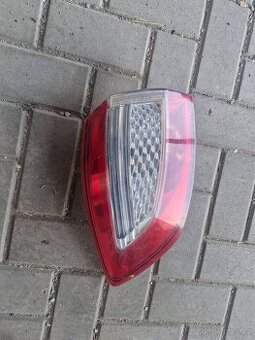 zadní světla Ford Mondeo combi MK4 facelift 2012