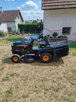 Prodám zahradní traktůrek