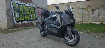 Yamaha XMAX 125 Tech Max barva Dark Magma.Záruka 27měsíců