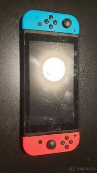 NIntendo Switch + Pokémon hry