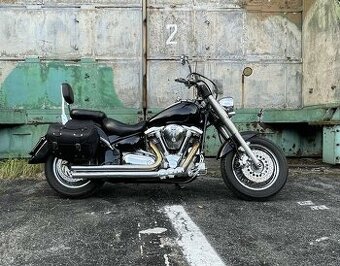 Custom cruiser Yamaha XV 1600 wild star
