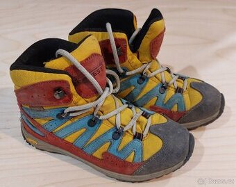 Dětské trekové outdoor boty, Goretex, vel. 32