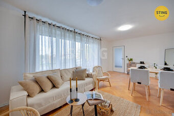 Nabízíme vám dům po rekonstrukci vnitřních prostor o, 132514