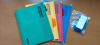 Prodám 100 ks závěsných papírových desek