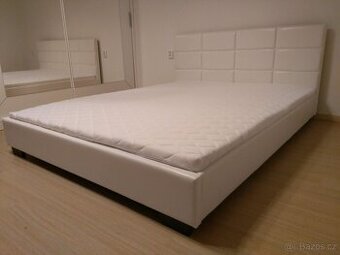 Moderní postel dvoulůžko komplet včetně matrace a roštů - 1