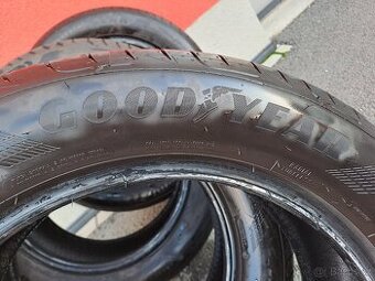 Pneumatiky na auto 235/55 R18