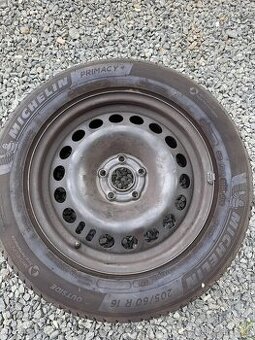 Plechová zimní kola 205/60 r16