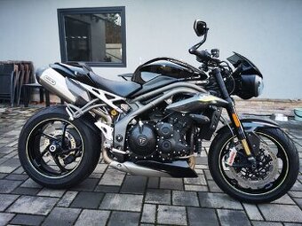 Triumph Speed Triple 1050 RS