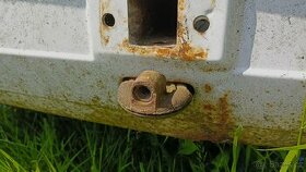 Redukce tažneho oka M-tech 2 BMW E30