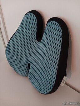 Zdravotní paměťový polštář bederní