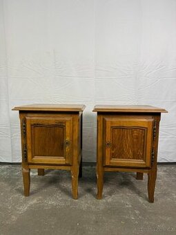 Starožitné noční stolky (137004)