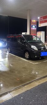 Renault trafic 2,5 dci passenger