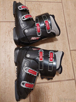 Lyžařské boty lyžáky 25 Nordica Grand Prix