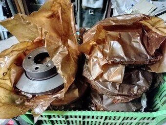 Škoda favorit brzdové kotouče 4x98