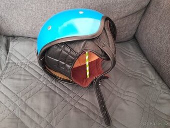 Stará retro helma kokoska TOP STAV