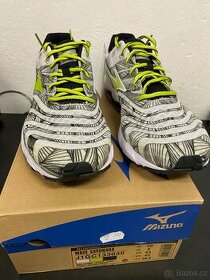 Sportovní běžecké tenisky Mizuno pánské dámské nové