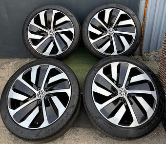 Originální Alu kola VW Arteon 245/40/19 letní