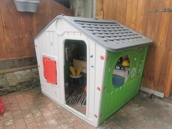 Dětský venkovní plastový domeček