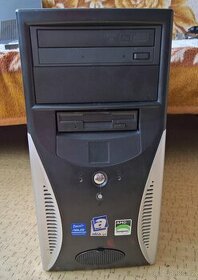 Starší PC na staré hry, s Q9300 s HD 5770 1GB GDDR5.