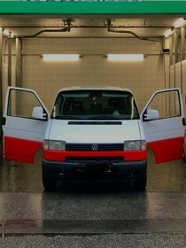 VW T4 long Caravelle busík, postel, lednicka, obytny