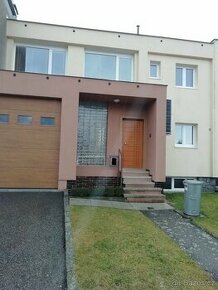 Prodej rodinný dům, pozemek 466m2, Benešov, ev.č. 00006 - 1