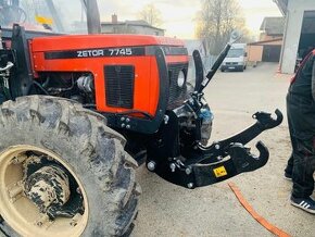 Čelní Hydraulika na traktor