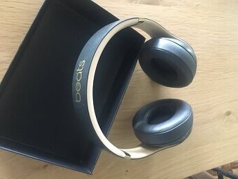 Beats studio 3