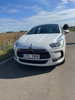 Citroen DS5, 2014, 132000 km, Diesel, manuál, 120 kW