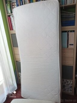 Nechám za odvoz 2 matrace 200x90xcca14cm