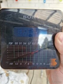 SONY ICF C10 - 1