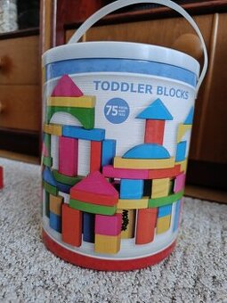 Dřevěné kostky,vkládačka a 3D PUZZLE