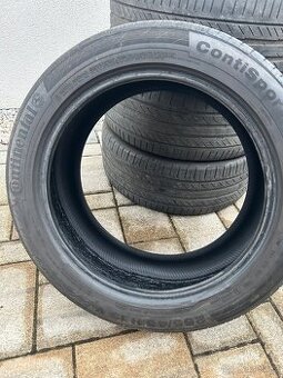 CONTINENTAL 255/45 R19 Letní pneu - celá sada