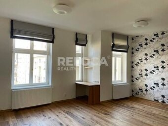 1+KK, 42m2, P3 Žižkov, Ondříčkova, luxusně zrekonstruovaný b