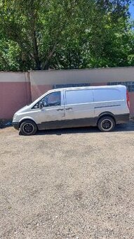 Mercedes Vito 109