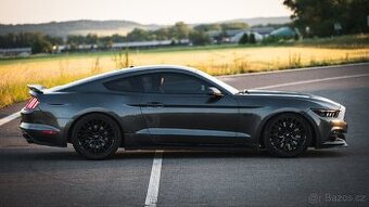 Mustang GT 2016, 89 tis. km, manuál, performance, USA